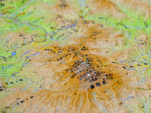 槍ヶ岳・穂高岳・乗鞍岳登山マップ(立体地図)特徴2